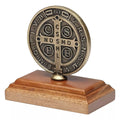 Medalha de São Bento com Pedestal Ouro Velho
