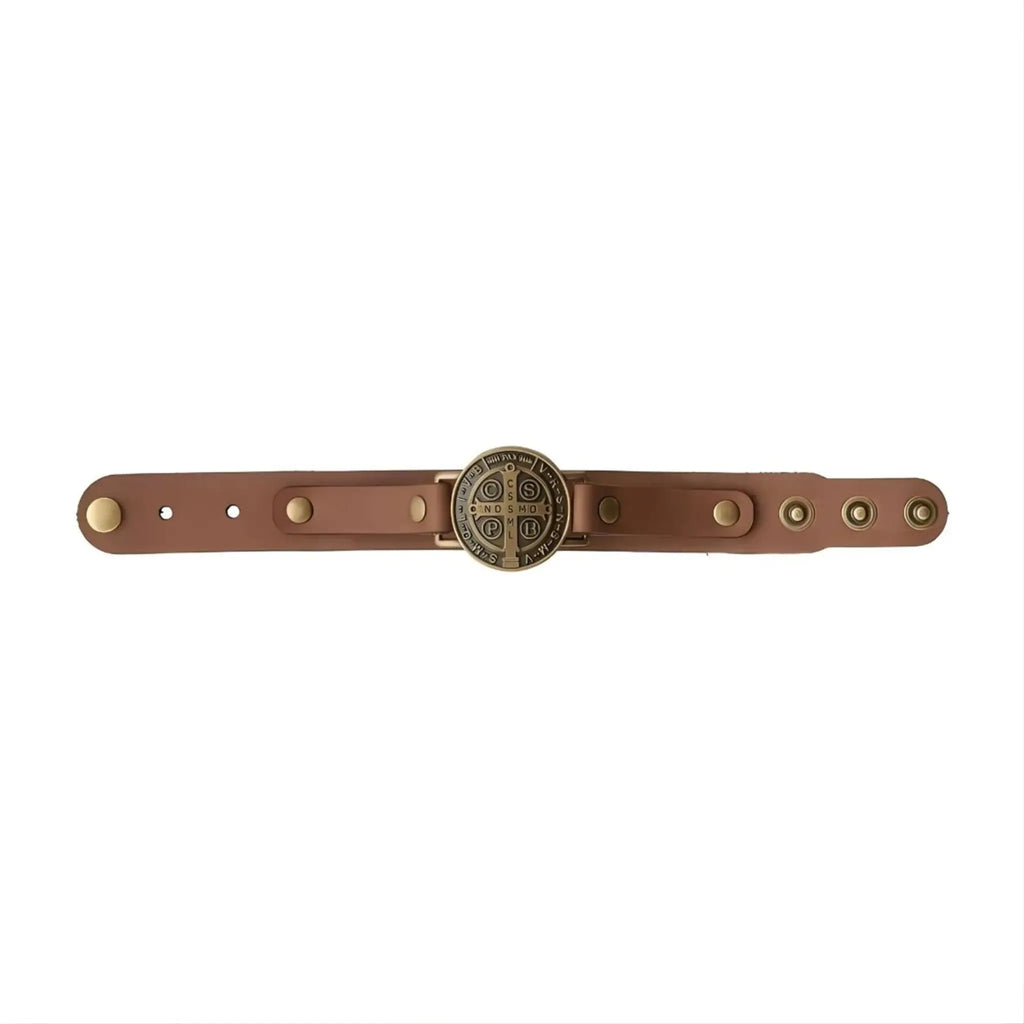 Pulseira em Couro Marrom com Medalha de São Bento
