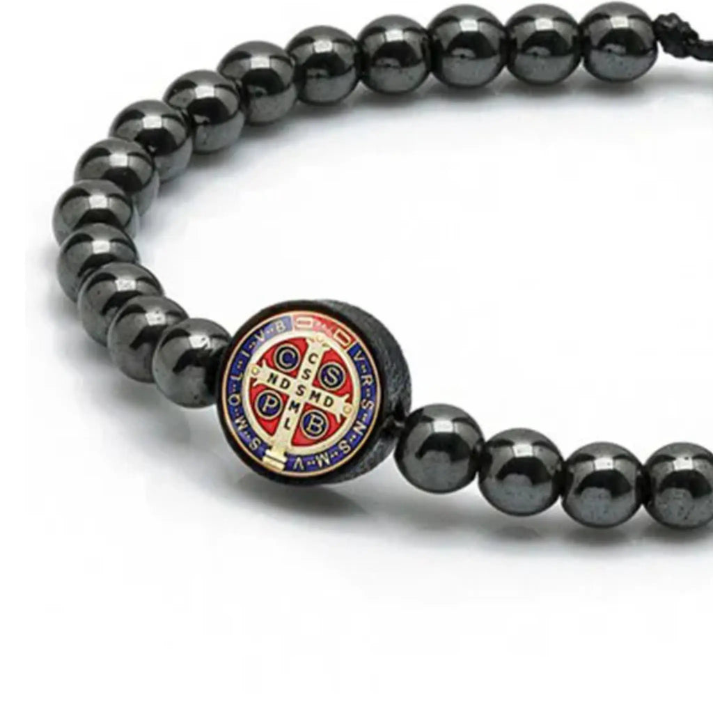 Pulseira em Hematita 6mm com Medalha de São Bento Resinada